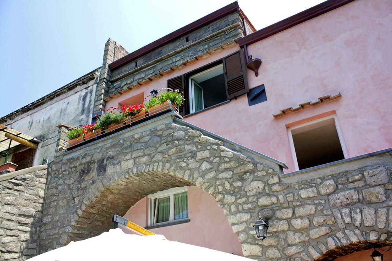 B&B Chez Chantal Meta Exterior foto